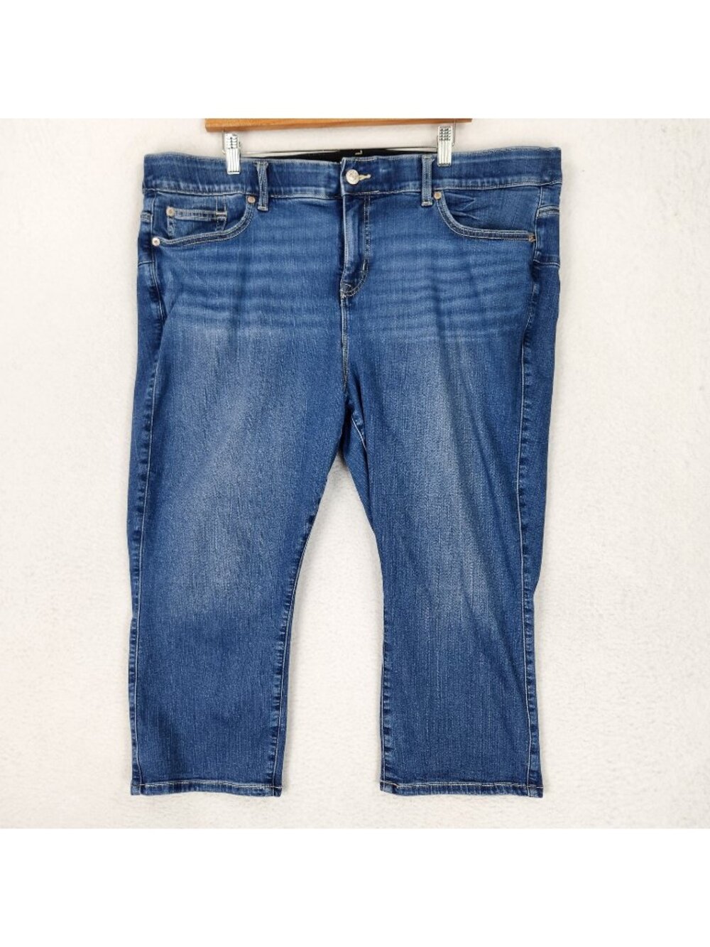Torrid Jeans Womens 24 Blue Crop Bombshell Skinny Medium Wash Stretch Denim